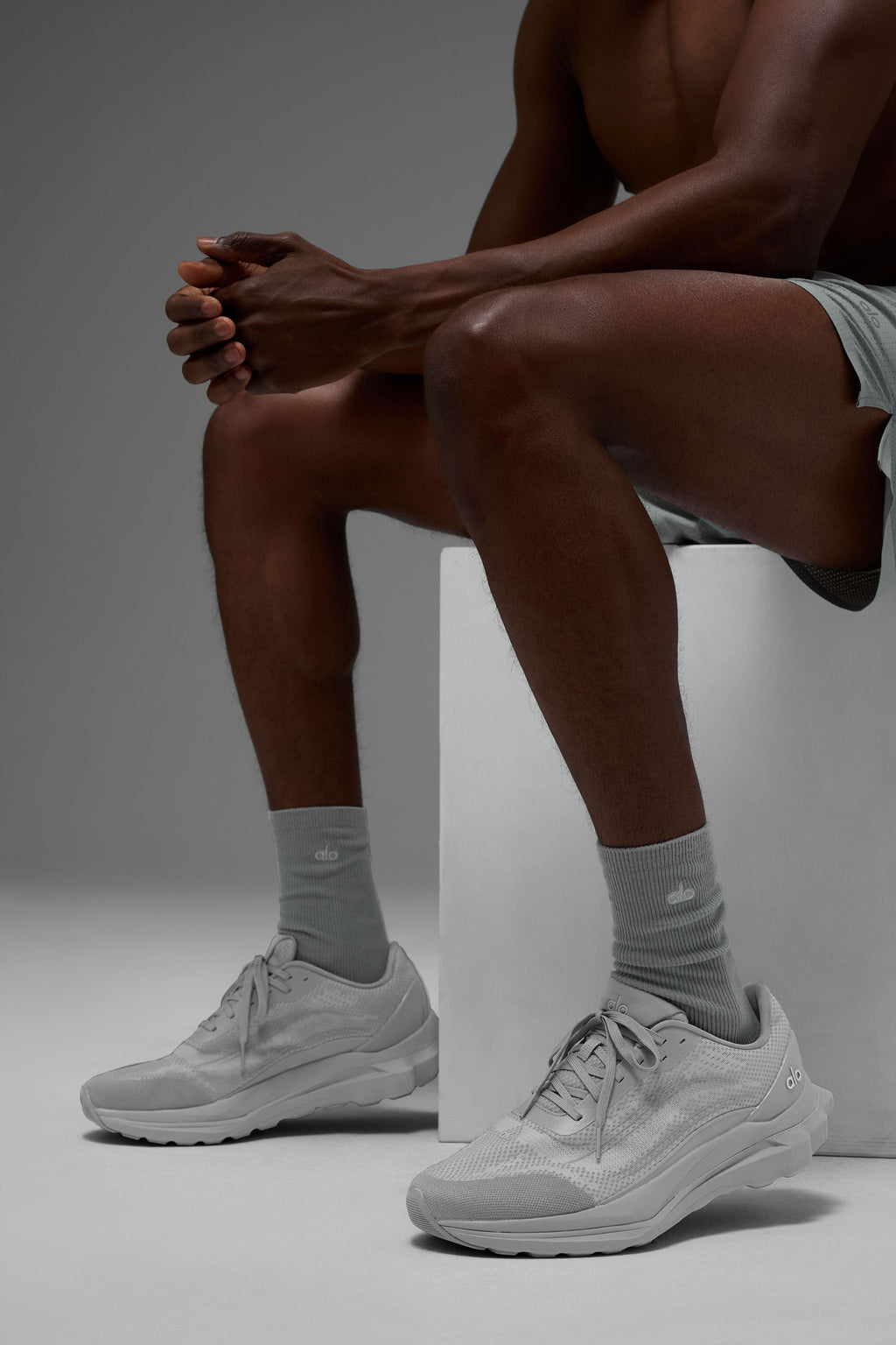 ALO Runner - Grey/Grey