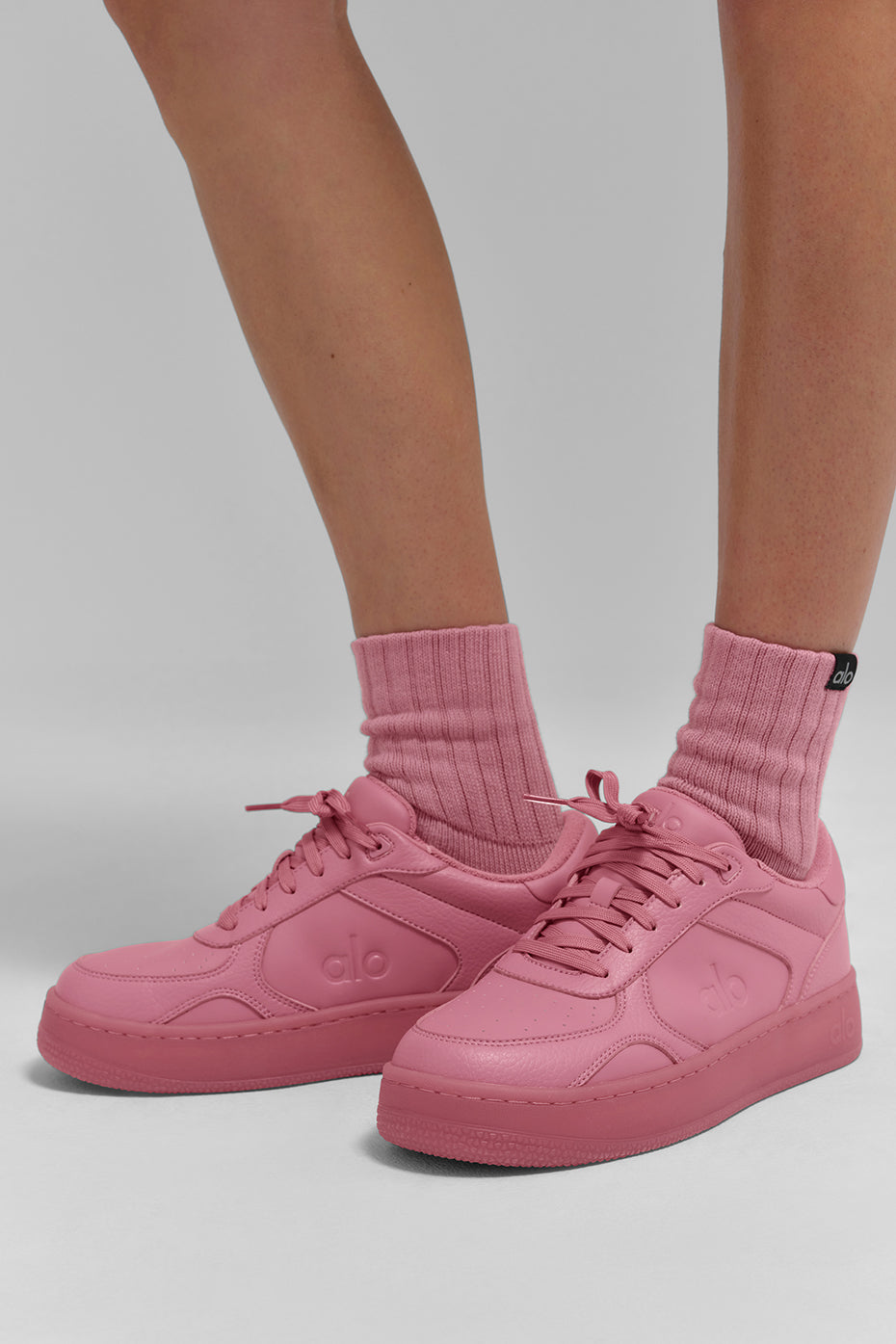 ALO Recovery Mode Sneaker - Pink Wild Rose