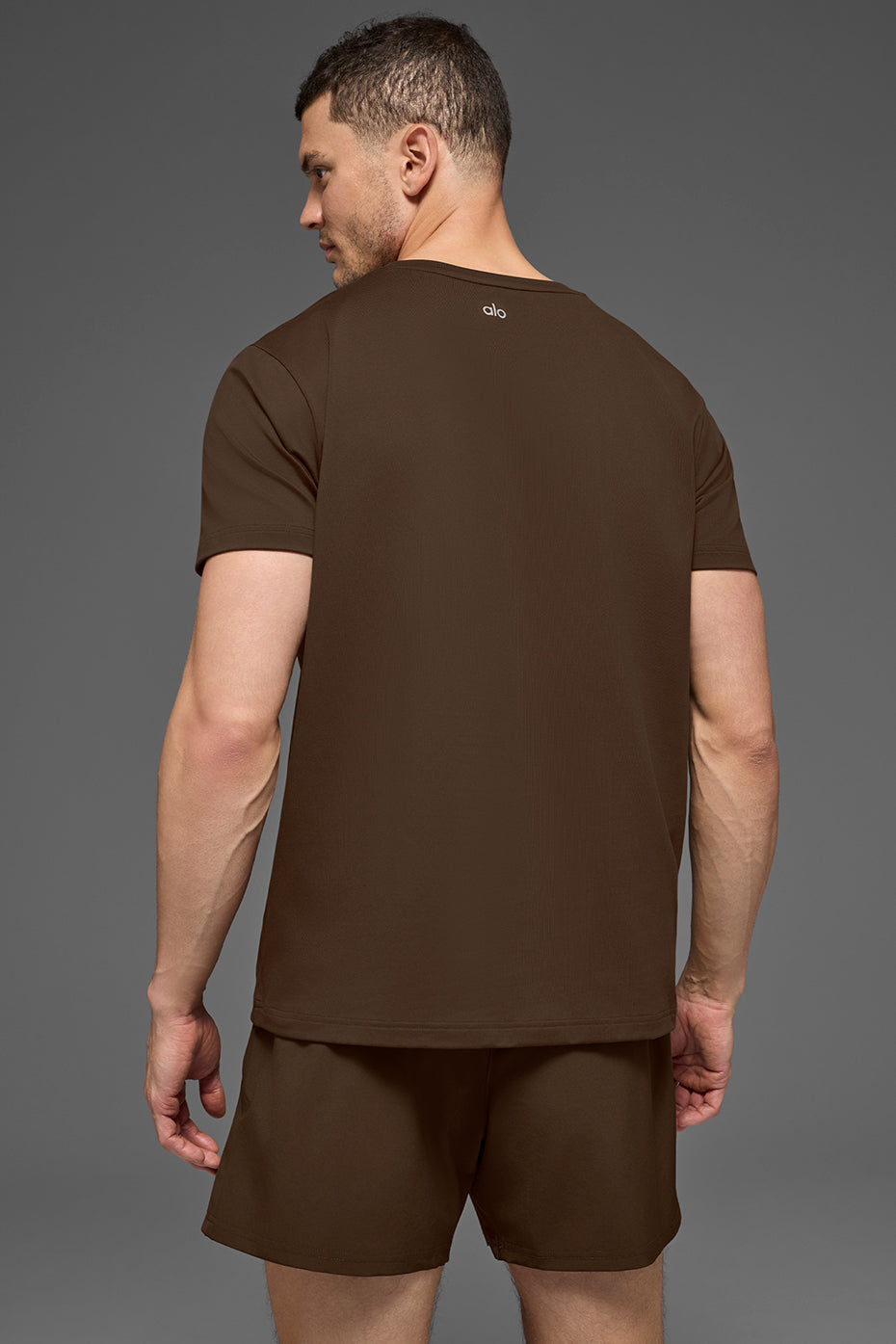 Conquer Reform Crewneck Short Sleeve - Espresso
