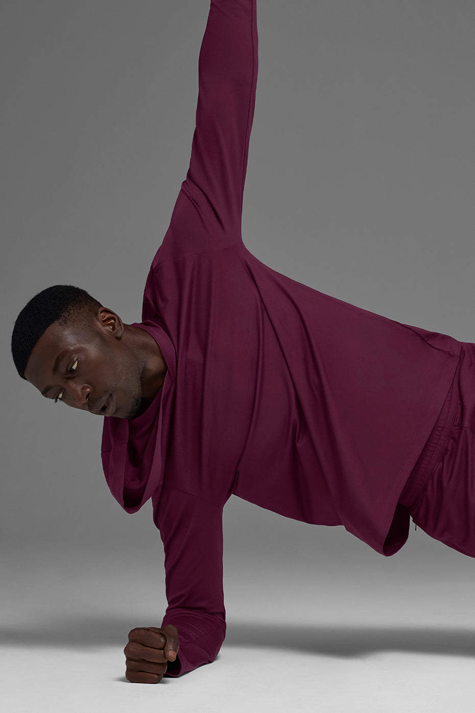 Conquer Reform Long Sleeve With Hood - Burgundy