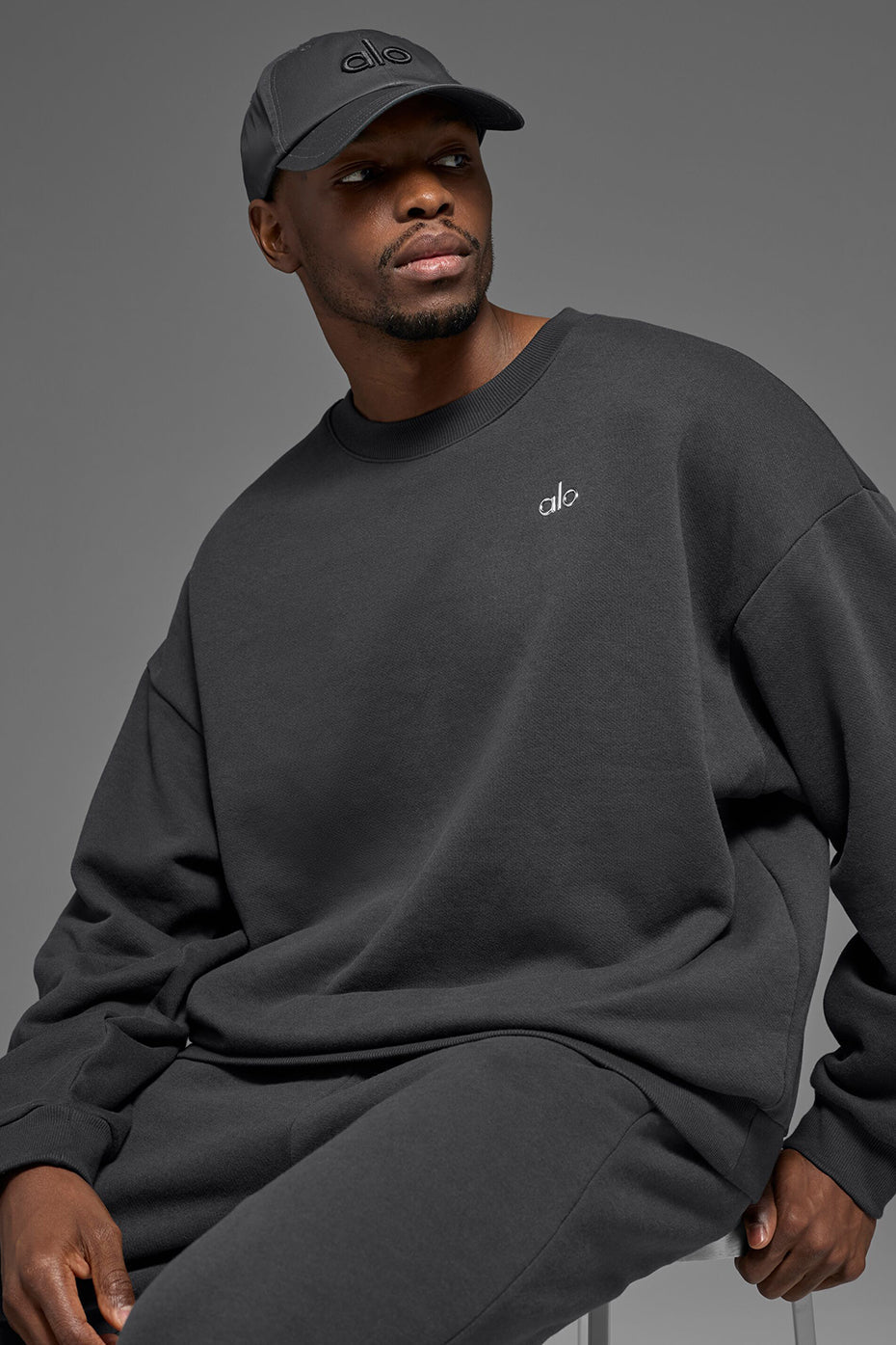 Accolade Crew Neck Pullover - Anthracite
