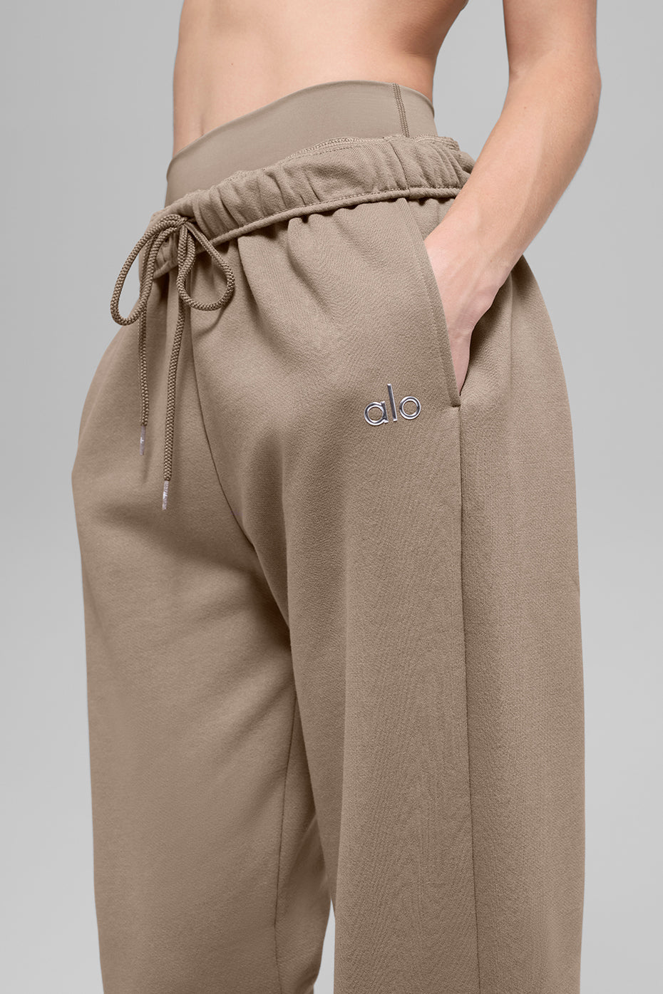Accolade Straight Leg Sweatpant - Gravel