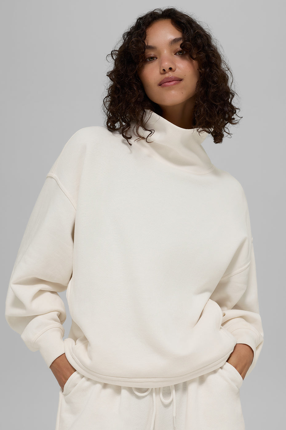 Hazy Mock Neck Pullover - Ivory