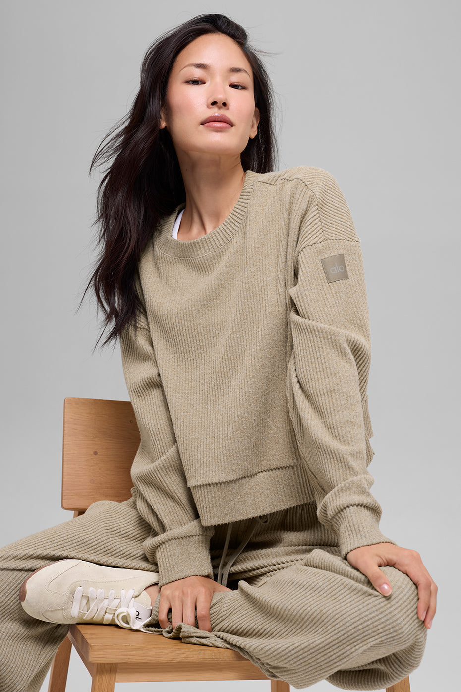 Muse Crew Neck Pullover - Gravel Heather