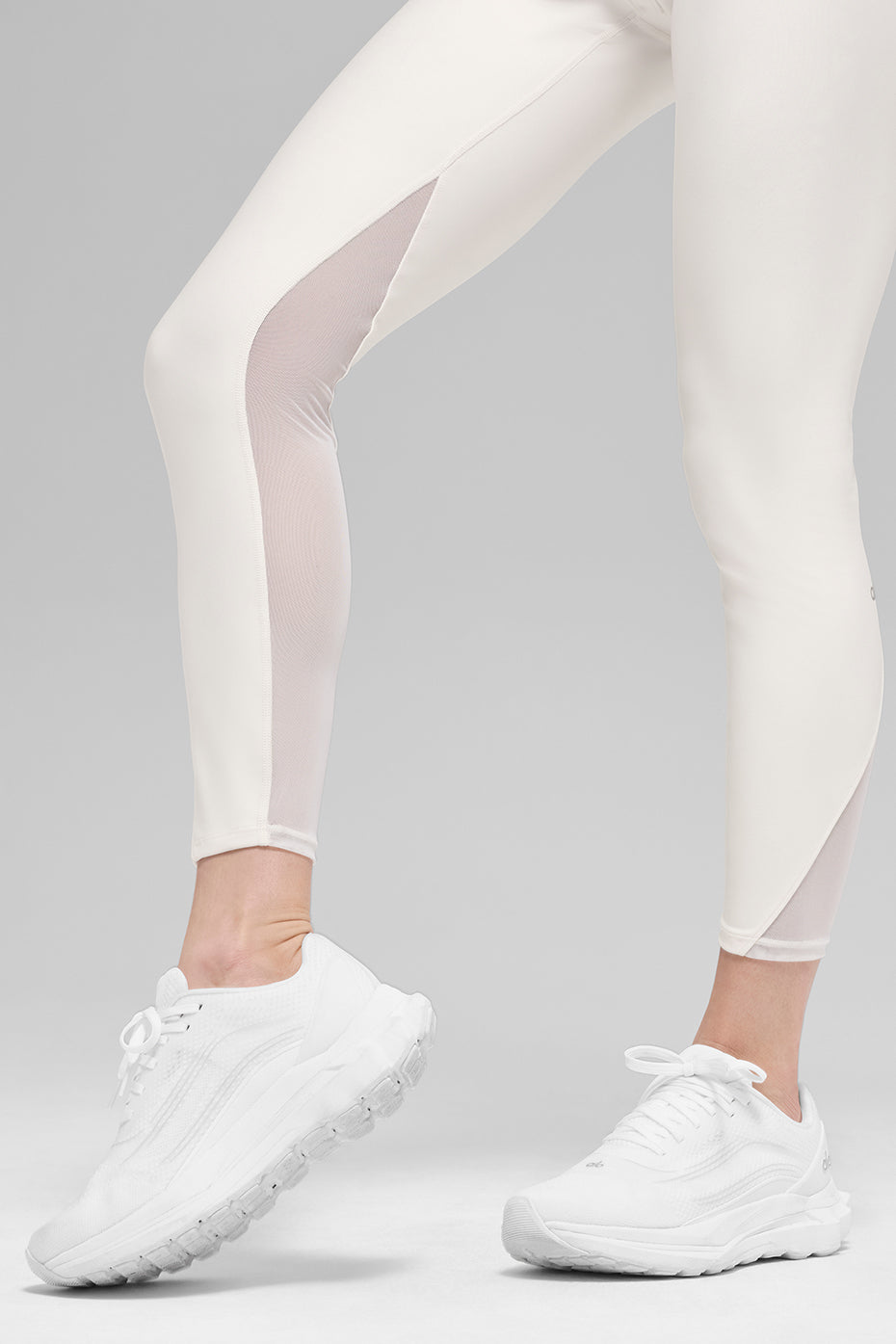 Airlift High-Waist 7/8 Rebel Legging - Ivory