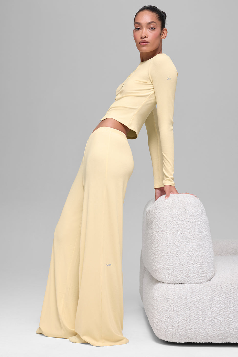 Mid-Rise Dreamlight Straight Pant - Candlelight Yellow
