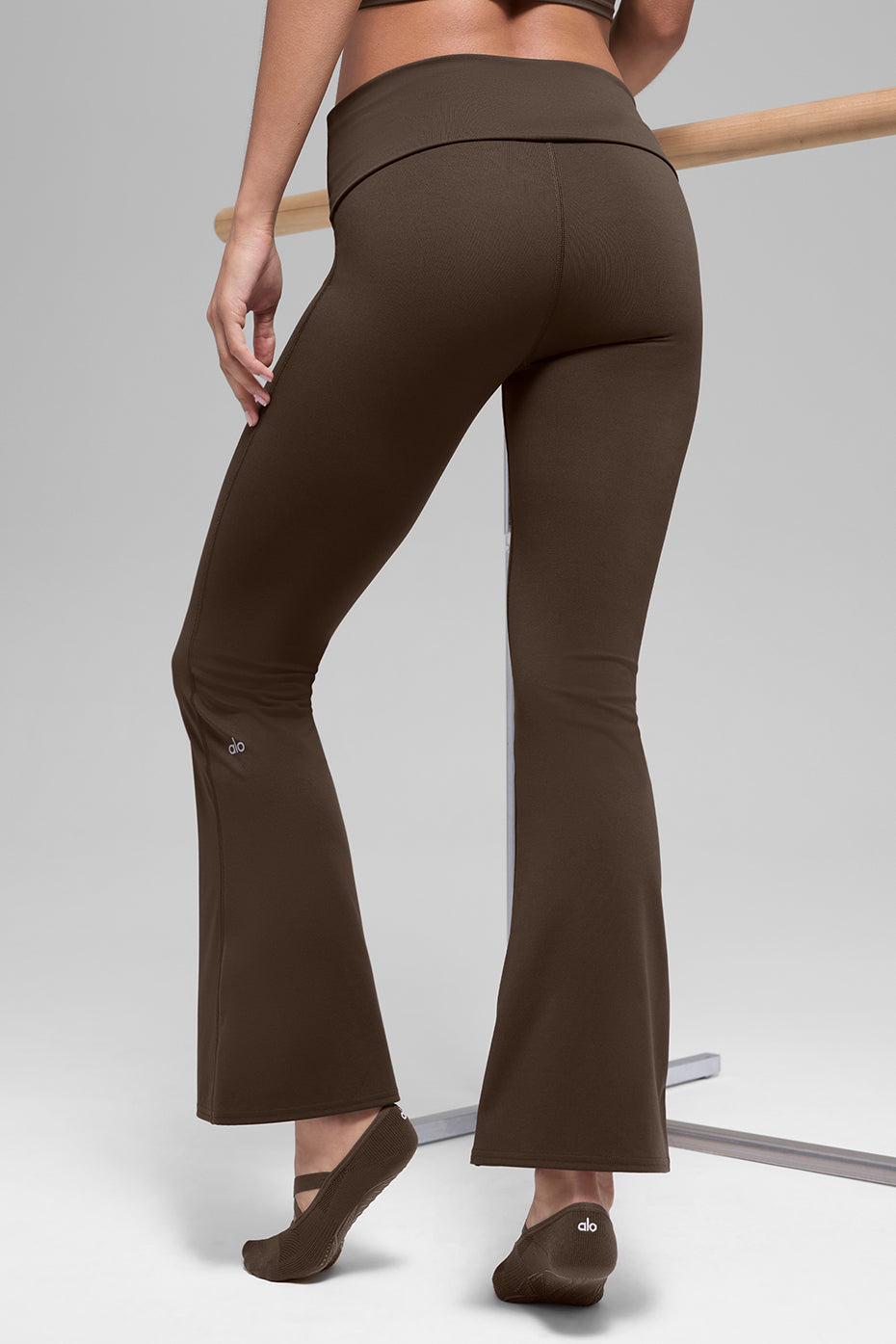 ALO Softsculpt 7/8 Foldover Flare Legging - Espresso