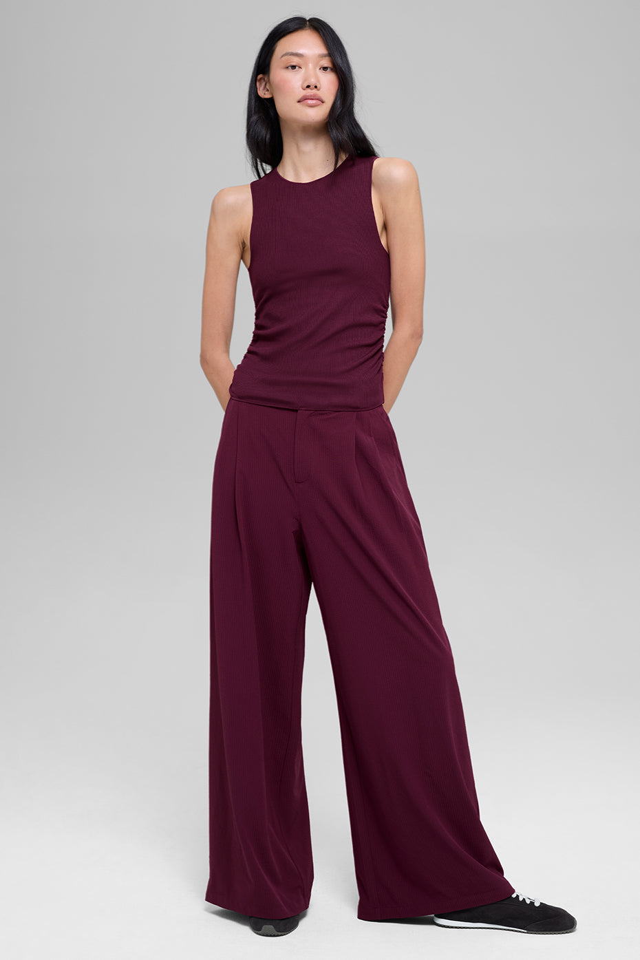 Ribbed En Pointe Tank - Burgundy